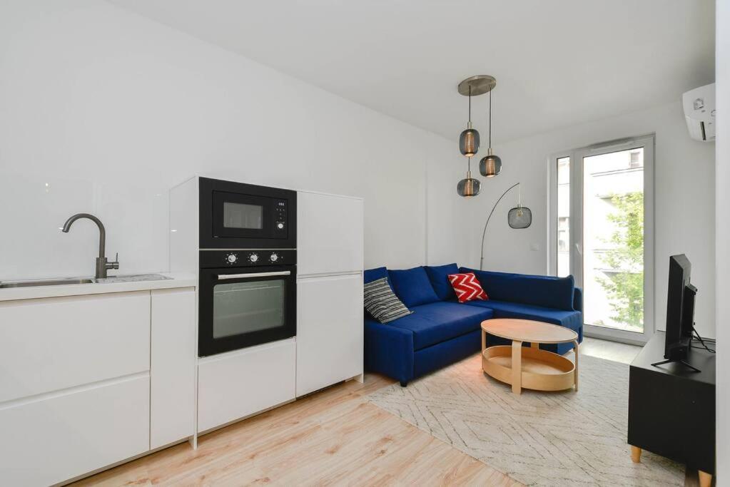 New Modern Apartment In City Center Bratislava Eksteriør billede